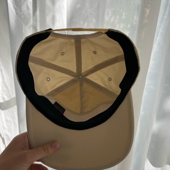 Cream 100 Thieves SnapBack Cap - Picture 3 of 4